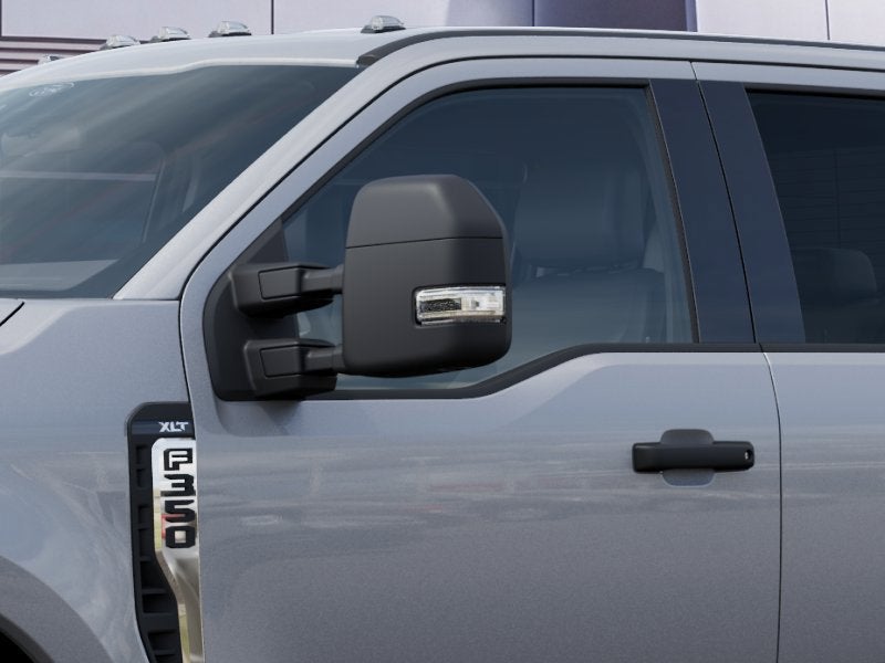2027 Ford F-350SD XLT