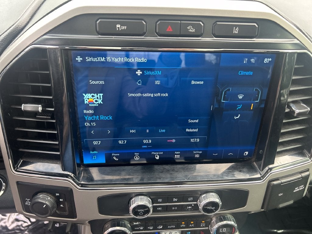 2022 Ford F-350SD Lariat