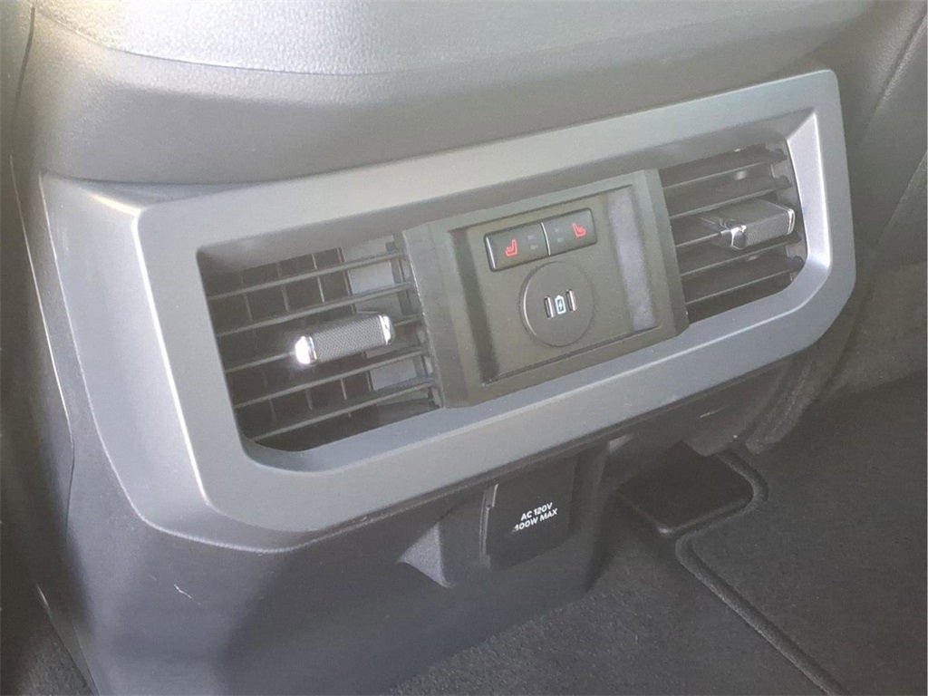 2025 Ford F-350SD Lariat DRW