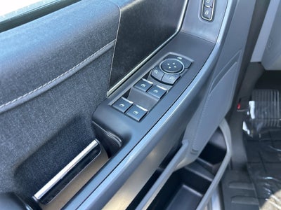 2023 Ford F-150 Lightning XLT
