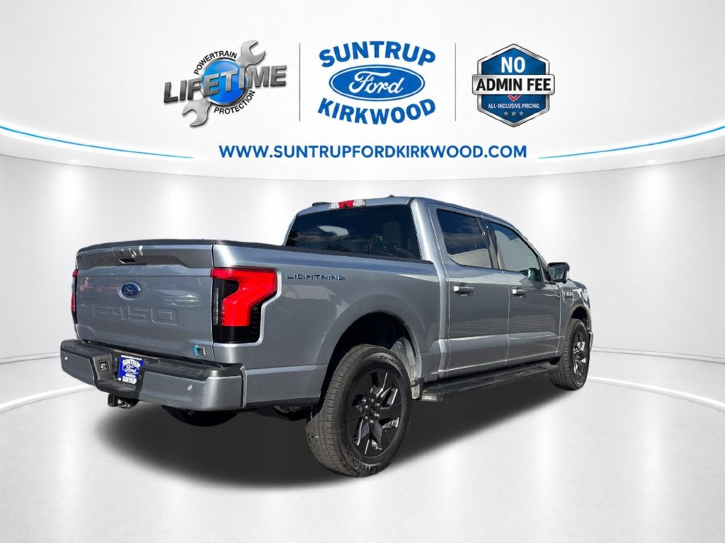 2023 Ford F-150 Lightning XLT