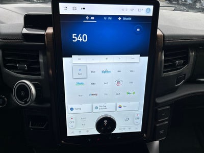 2022 Ford F-150 Lightning Lariat