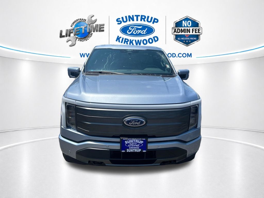 2022 Ford F-150 Lightning Lariat