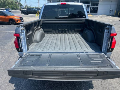 2022 Ford F-150 Lightning Lariat