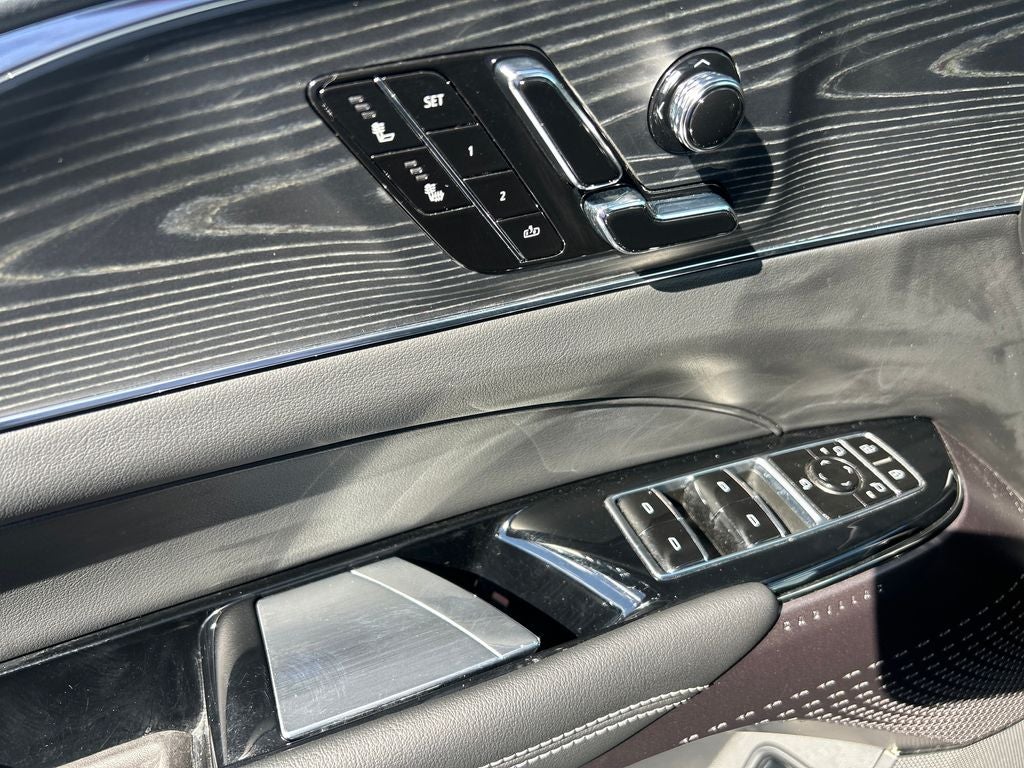 2024 Cadillac LYRIQ Sport