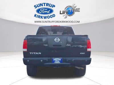 2012 Nissan Titan SV