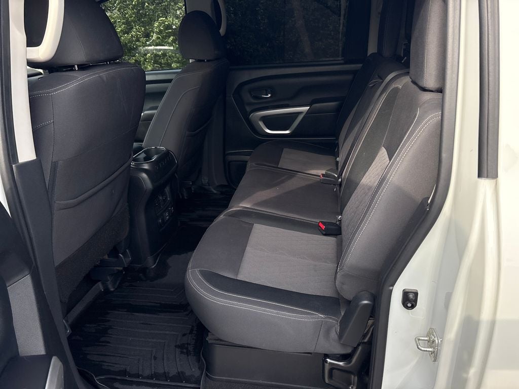 2021 Nissan Titan SV