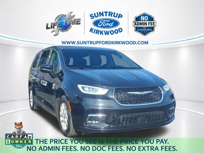 2024 Chrysler Pacifica Touring L
