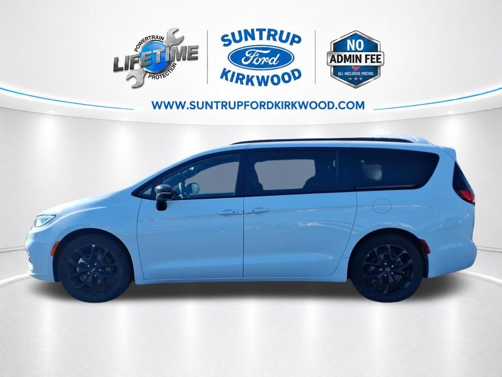 2025 Chrysler Pacifica Limited