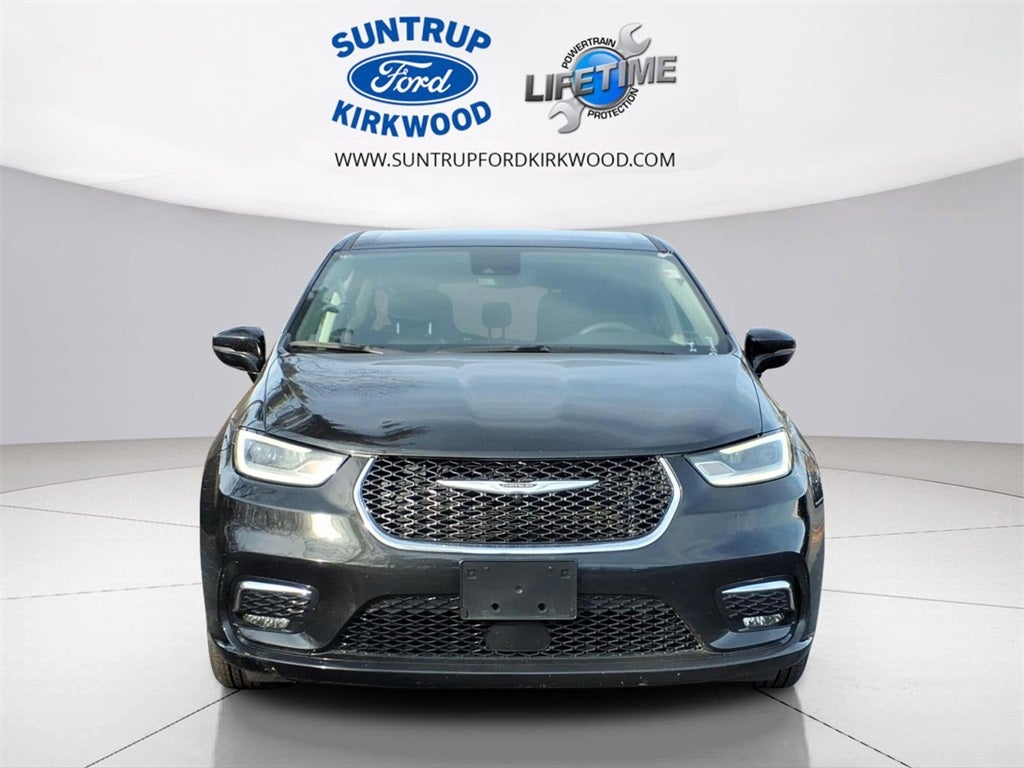 2024 Chrysler Pacifica Hybrid Select