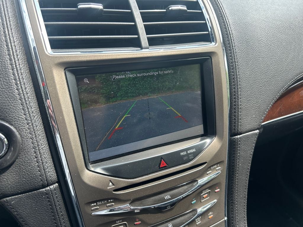 2015 Lincoln MKX Base