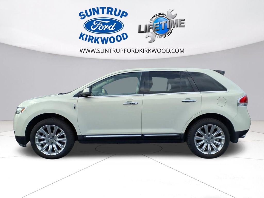2013 Lincoln MKX Base