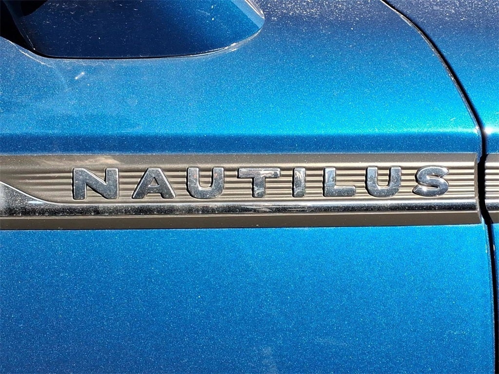 2020 Lincoln Nautilus Reserve