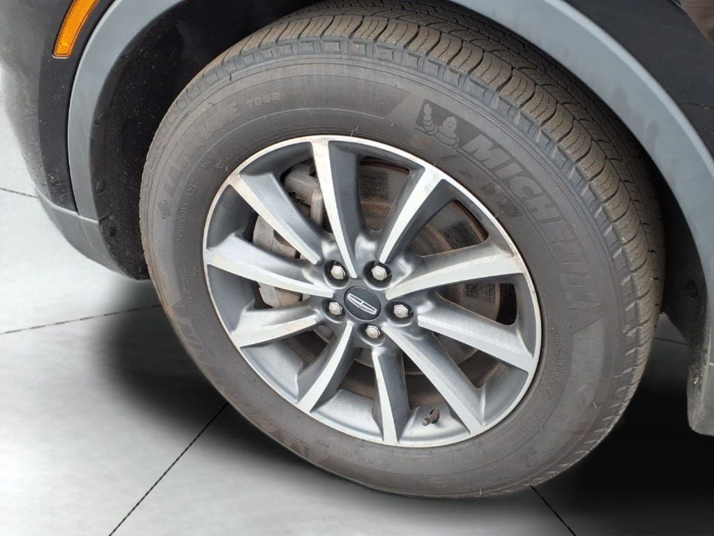 2022 Lincoln Nautilus Standard