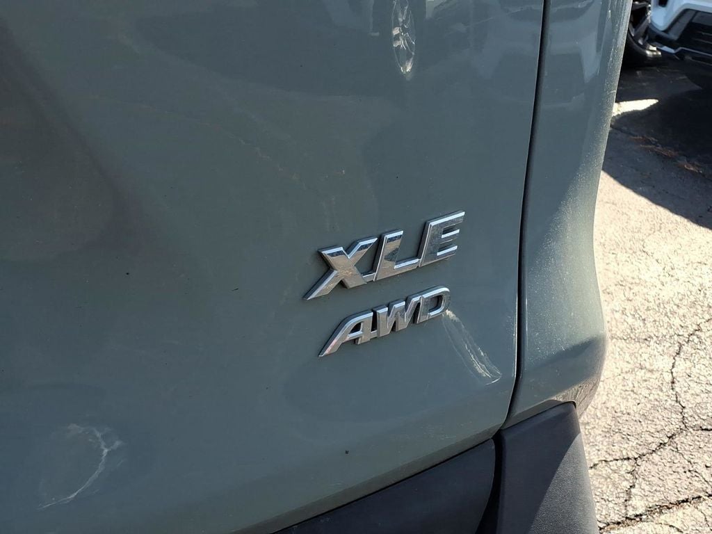 2021 Toyota RAV4 XLE Premium