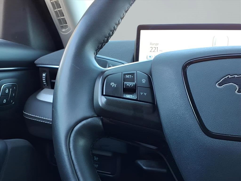 2021 Ford Mustang Mach-E Select