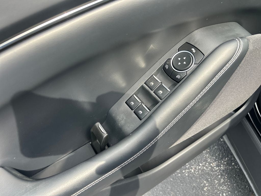 2023 Ford Mustang Mach-E Select