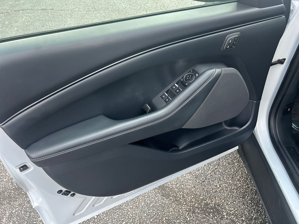 2021 Ford Mustang Mach-E Select