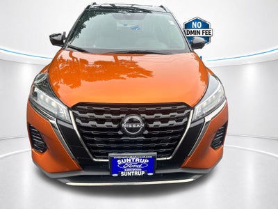 2023 Nissan Kicks SR
