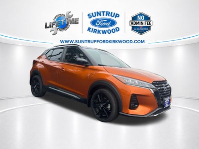 2023 Nissan Kicks SR