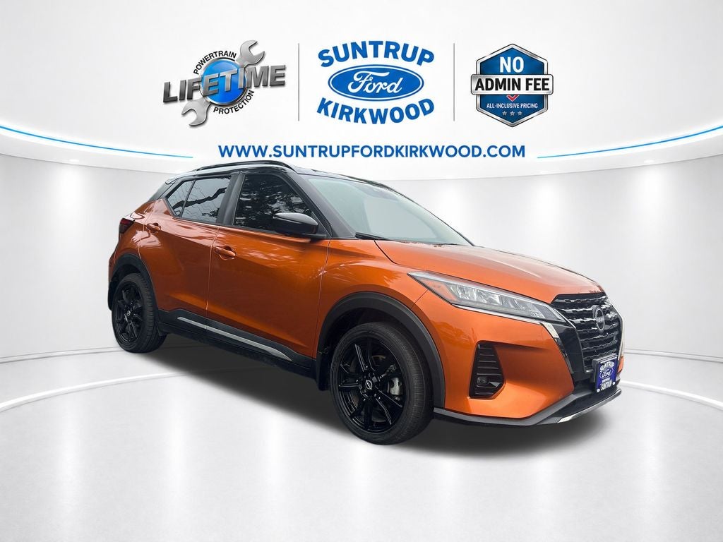 2023 Nissan Kicks SR