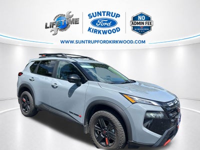 2025 Nissan Rogue Rock Creek