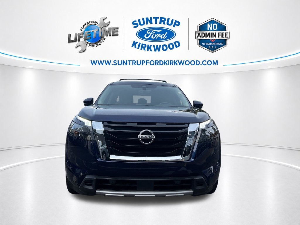 2025 Nissan Pathfinder Platinum