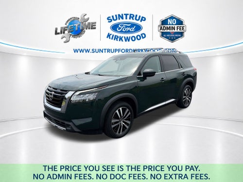 2023 Nissan Pathfinder Platinum