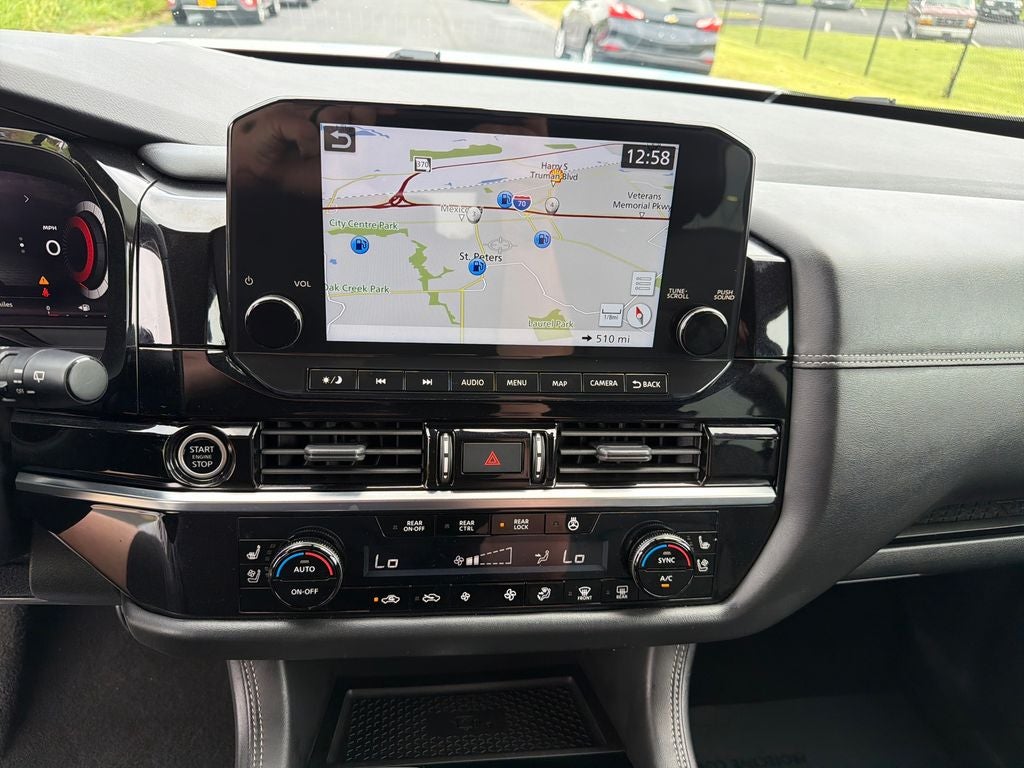 2023 Nissan Pathfinder Platinum
