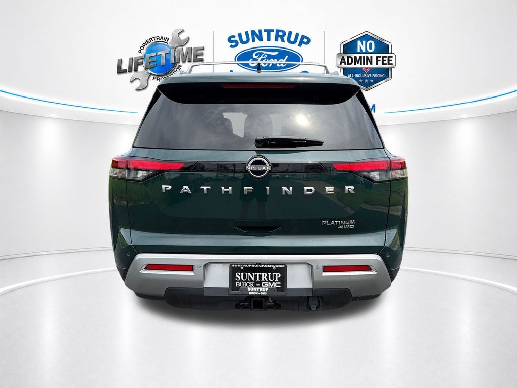 2023 Nissan Pathfinder Platinum