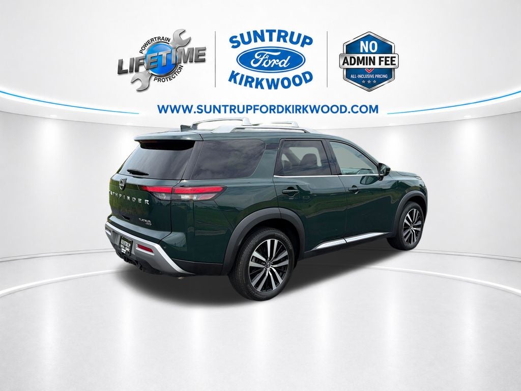 2023 Nissan Pathfinder Platinum