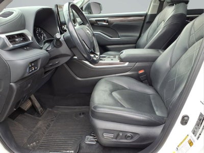 2020 Toyota Highlander Platinum