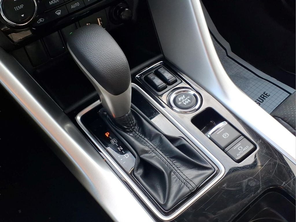 2025 Mitsubishi Eclipse Cross SE