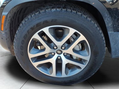 2020 Land Rover Defender 110 SE