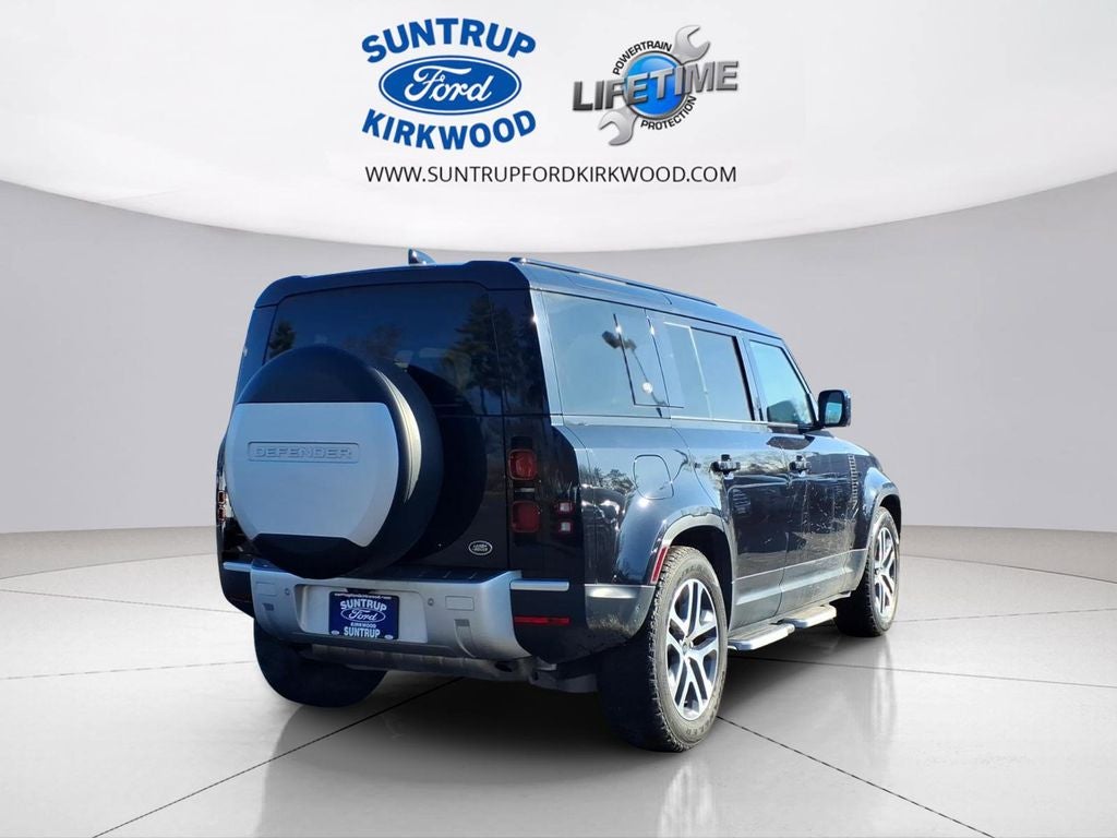2020 Land Rover Defender 110 SE