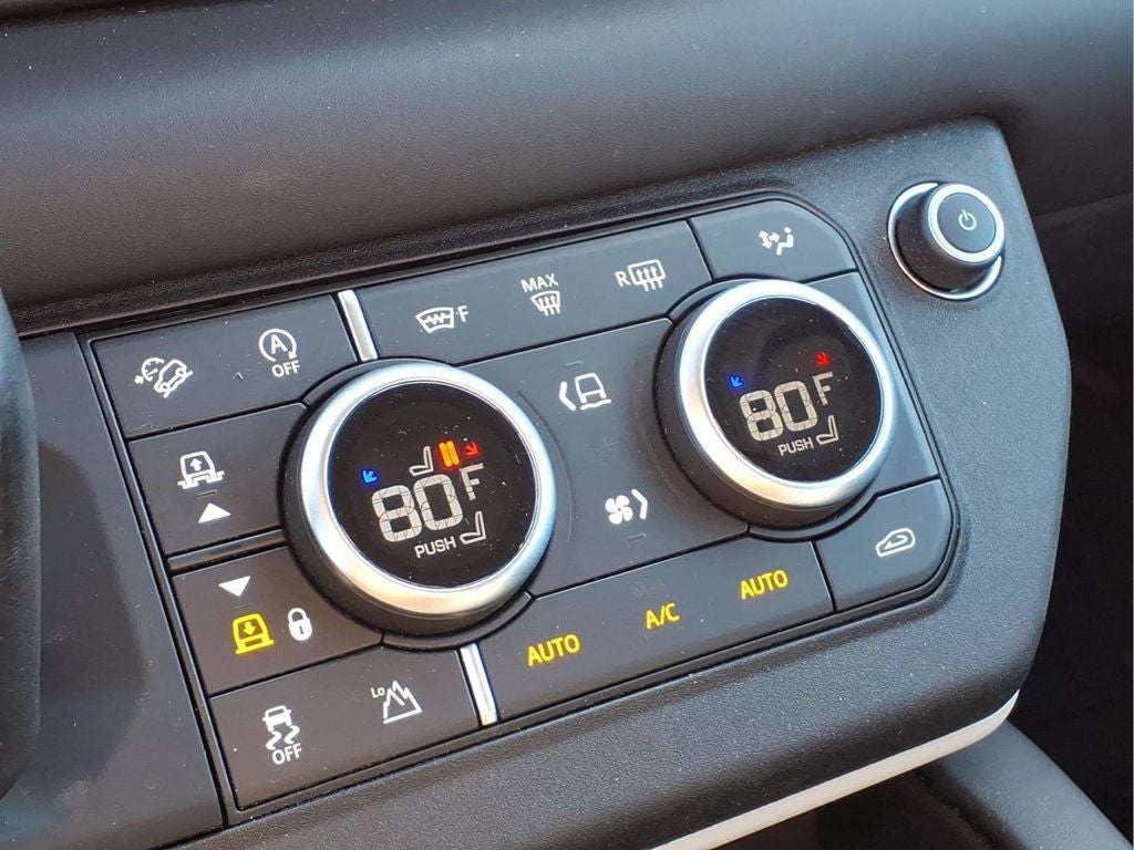 2020 Land Rover Defender 110 SE