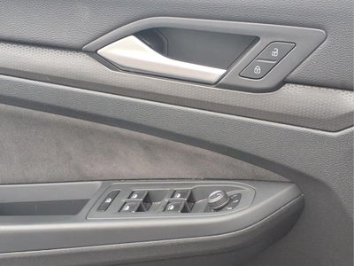 2024 Volkswagen Golf GTI 2.0T S