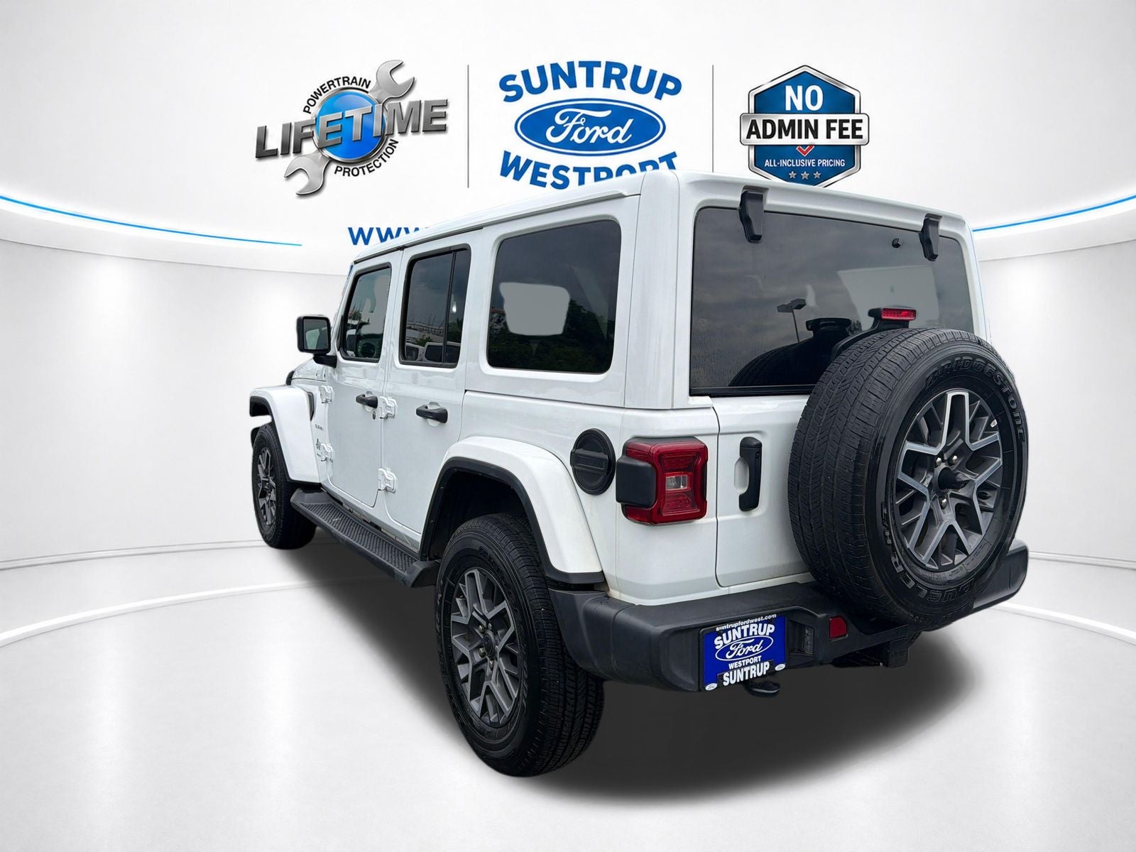 2024 Jeep Wrangler Sahara 4D 4X4 Hardtop