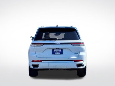 2022 Jeep Grand Cherokee Summit