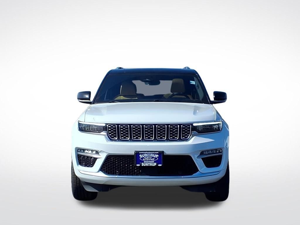2022 Jeep Grand Cherokee Summit