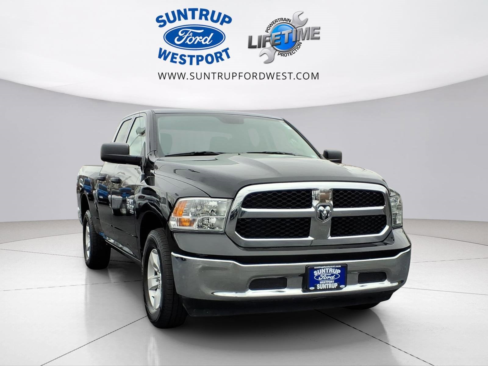 2024 RAM 1500 Classic SLT