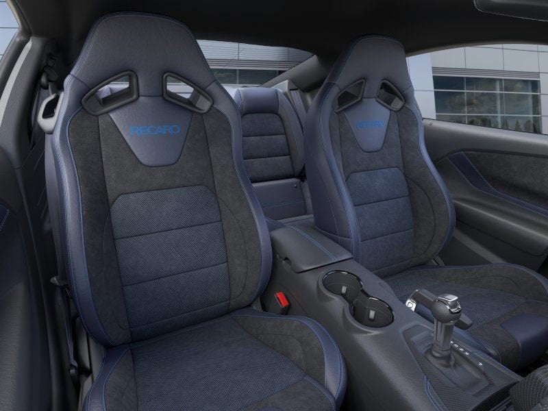 2025 Ford Mustang Dark Horse