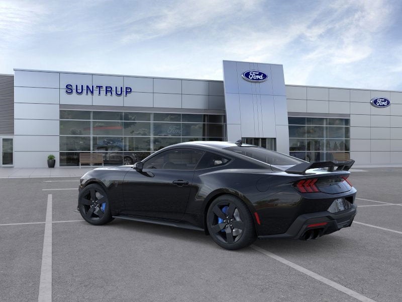 2025 Ford Mustang Dark Horse