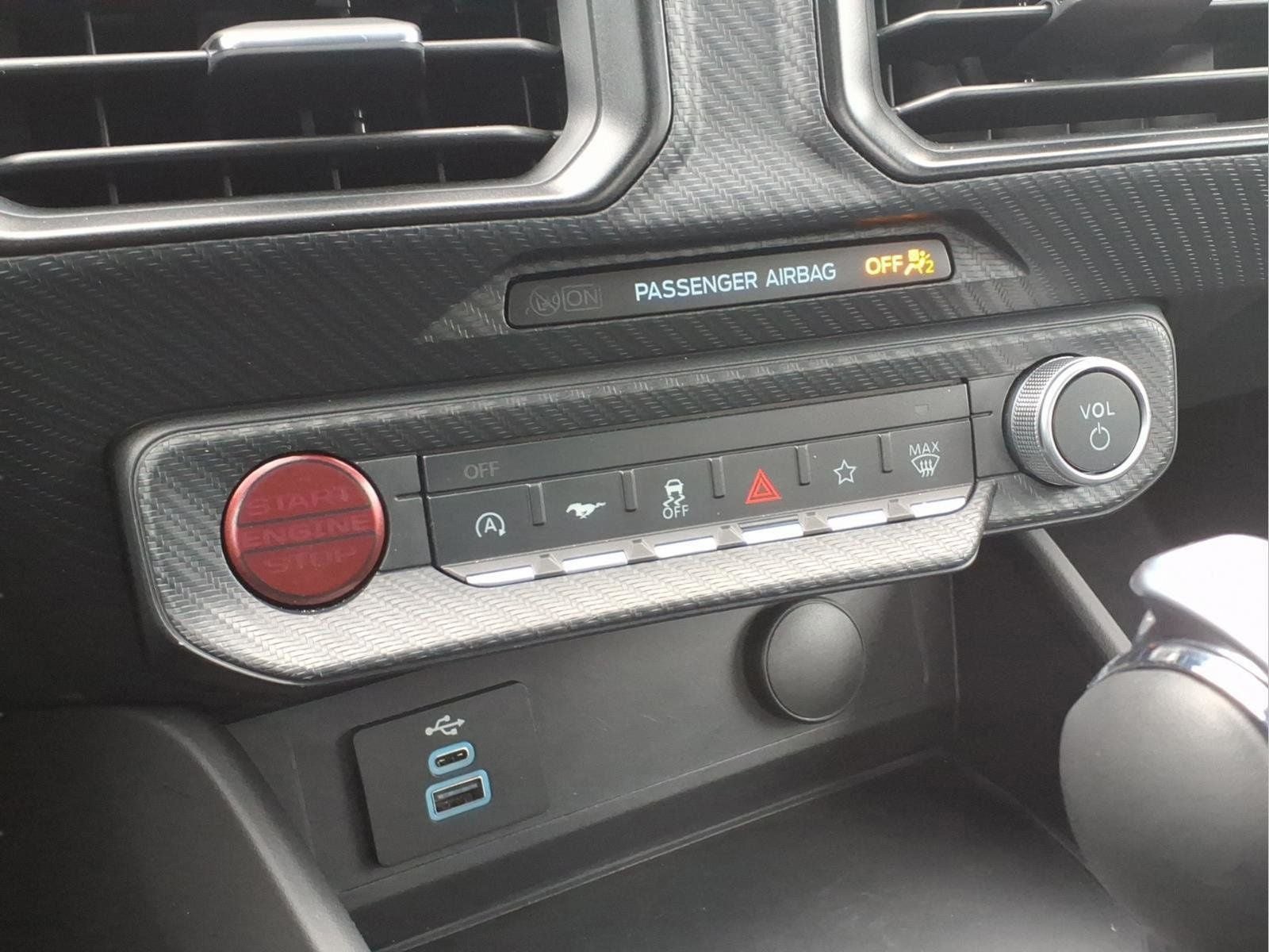 2025 Ford Mustang EcoBoost