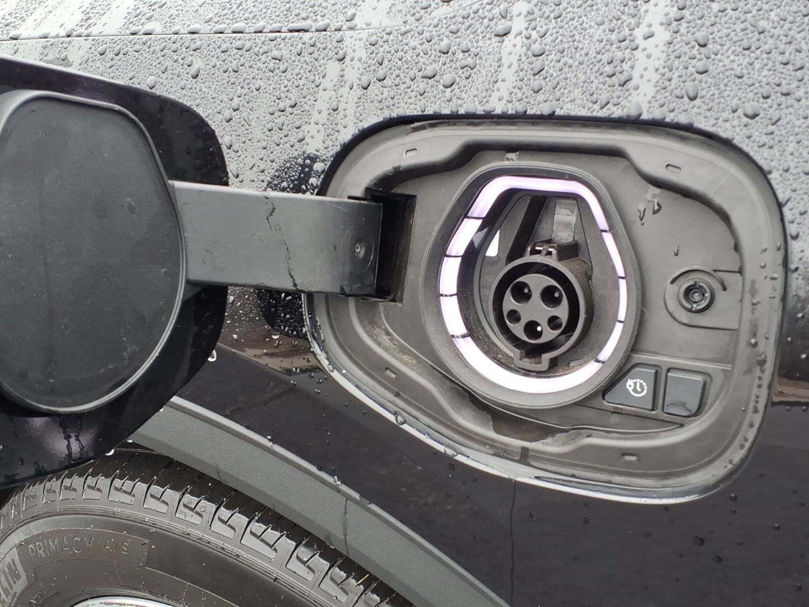 2024 Ford Escape Plug-In Hybrid Base