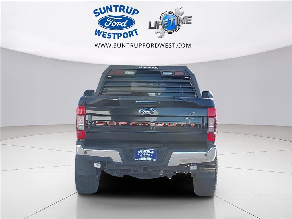 2022 Ford F-350SD Lariat