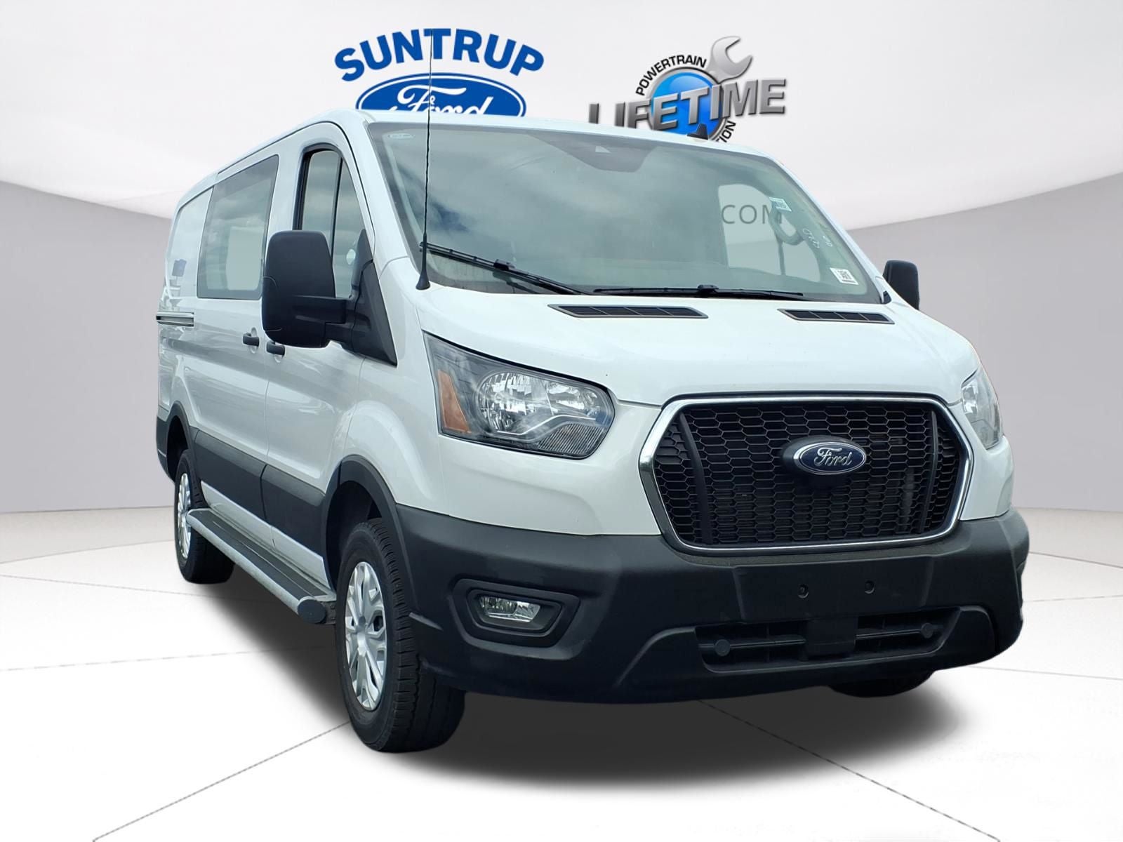 2025 Ford Transit-250 Base