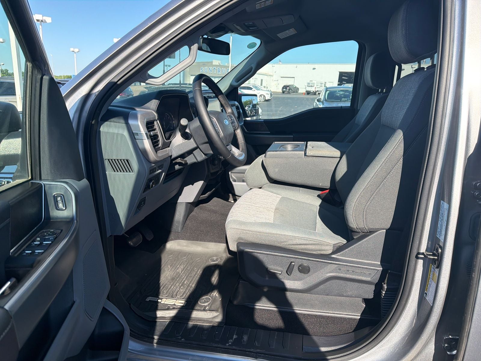 2023 Ford F-150 XLT 4X4 SUPERCREW