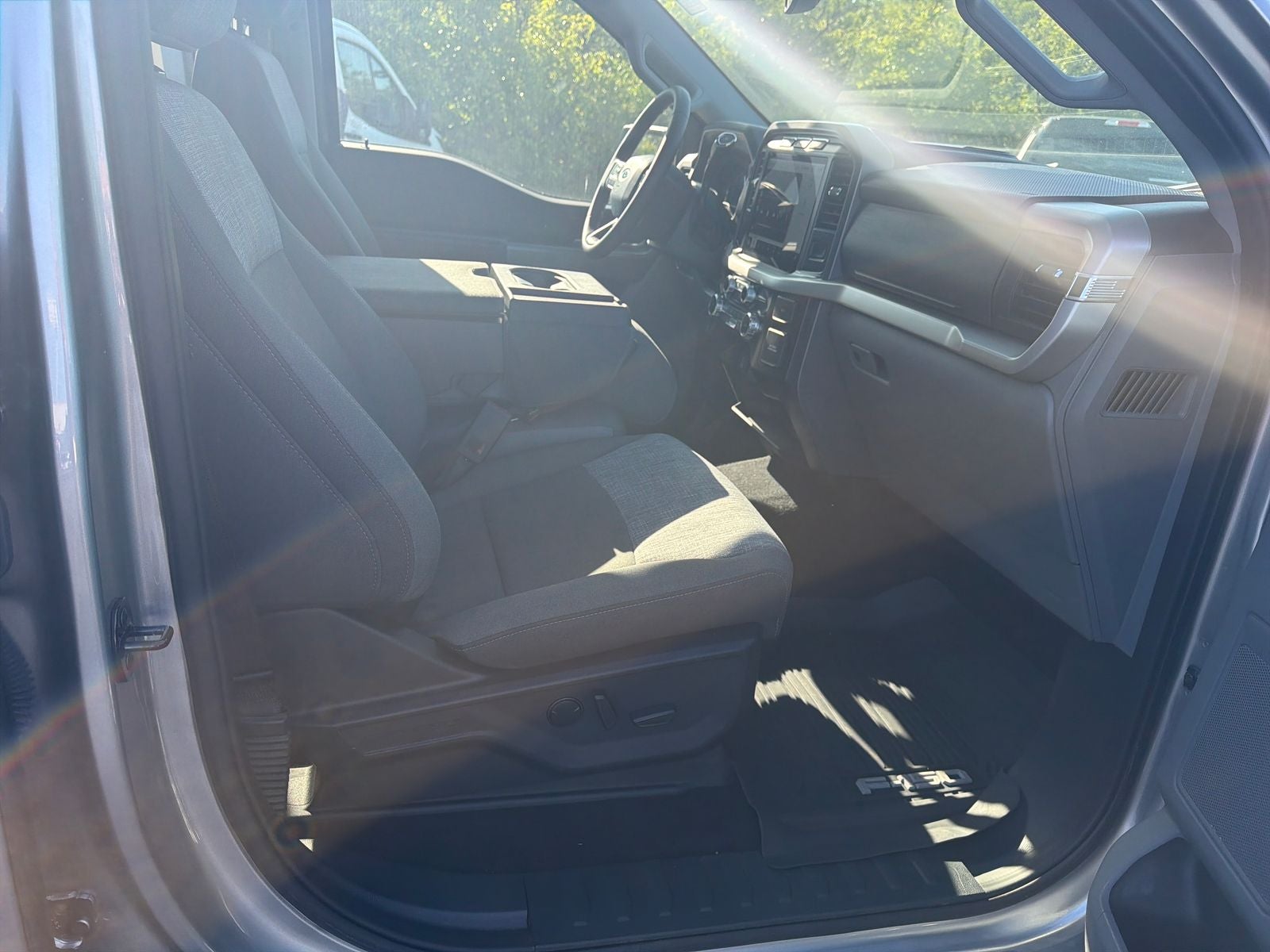 2023 Ford F-150 XLT 4X4 SUPERCREW
