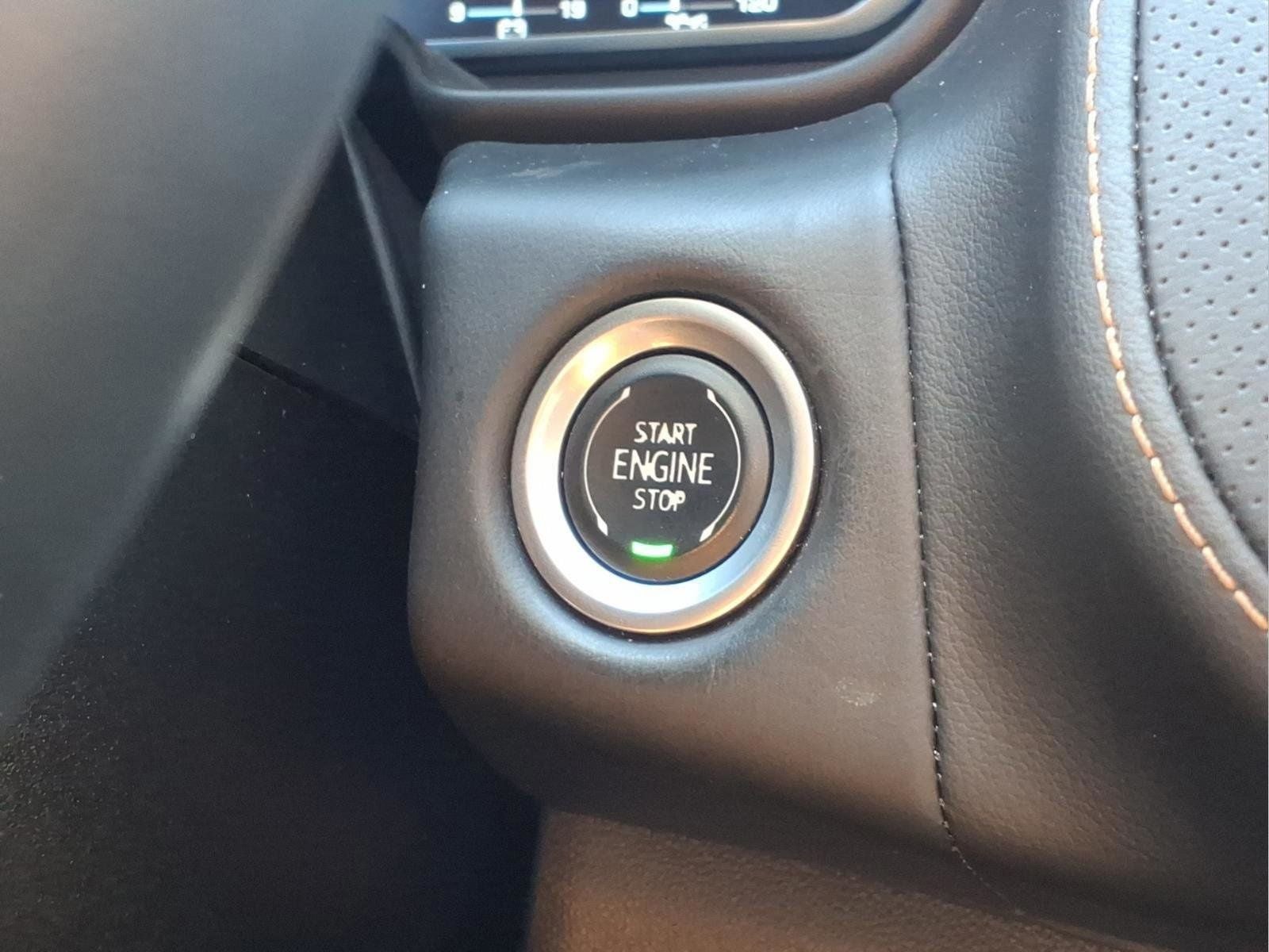 2024 GMC Yukon XL AT4